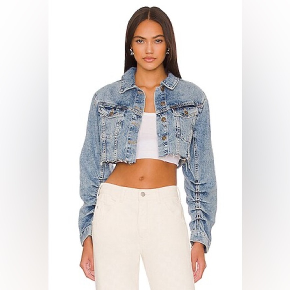 NWT Free People Ollie Femme Trucker Cropped Denim Jacket in Aged Stone - M